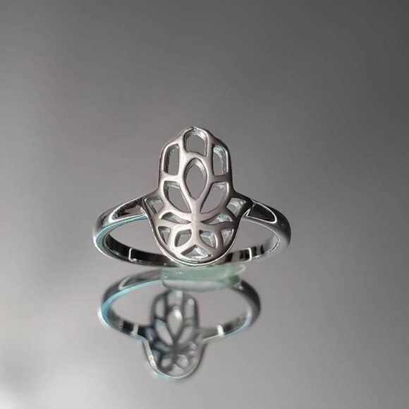 Women's 925 Thin Sterling Silver Hand Hamsa Dainty Protection Amulet Ring - Picture 8 of 10